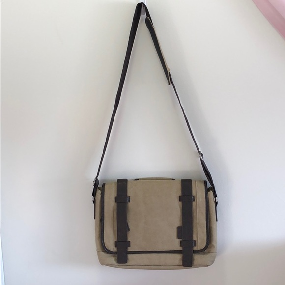 New Without Tags messenger Laptop Bag - Picture 3 of 8